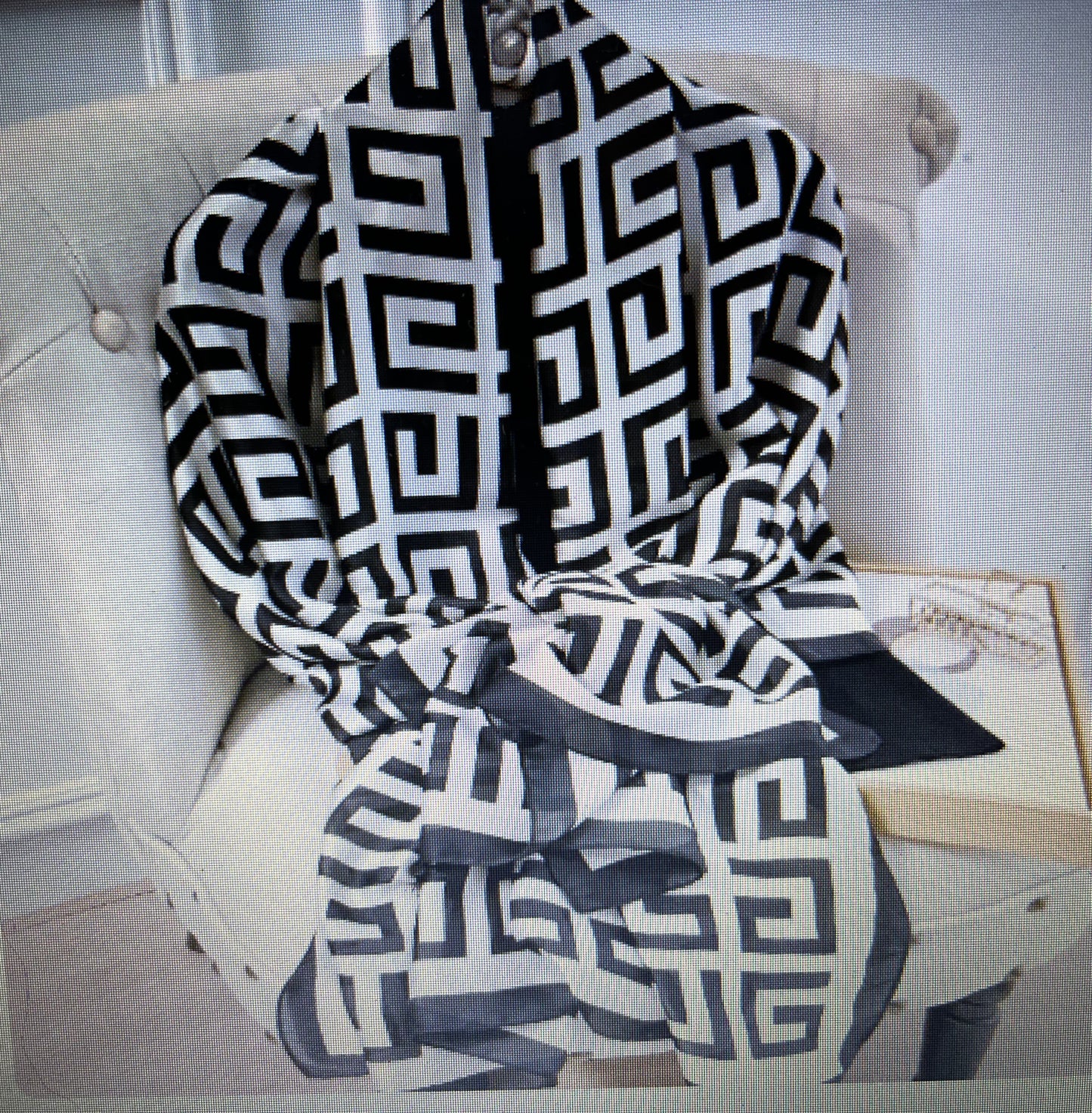 Scarf 180 x 90 cm - One only of this design