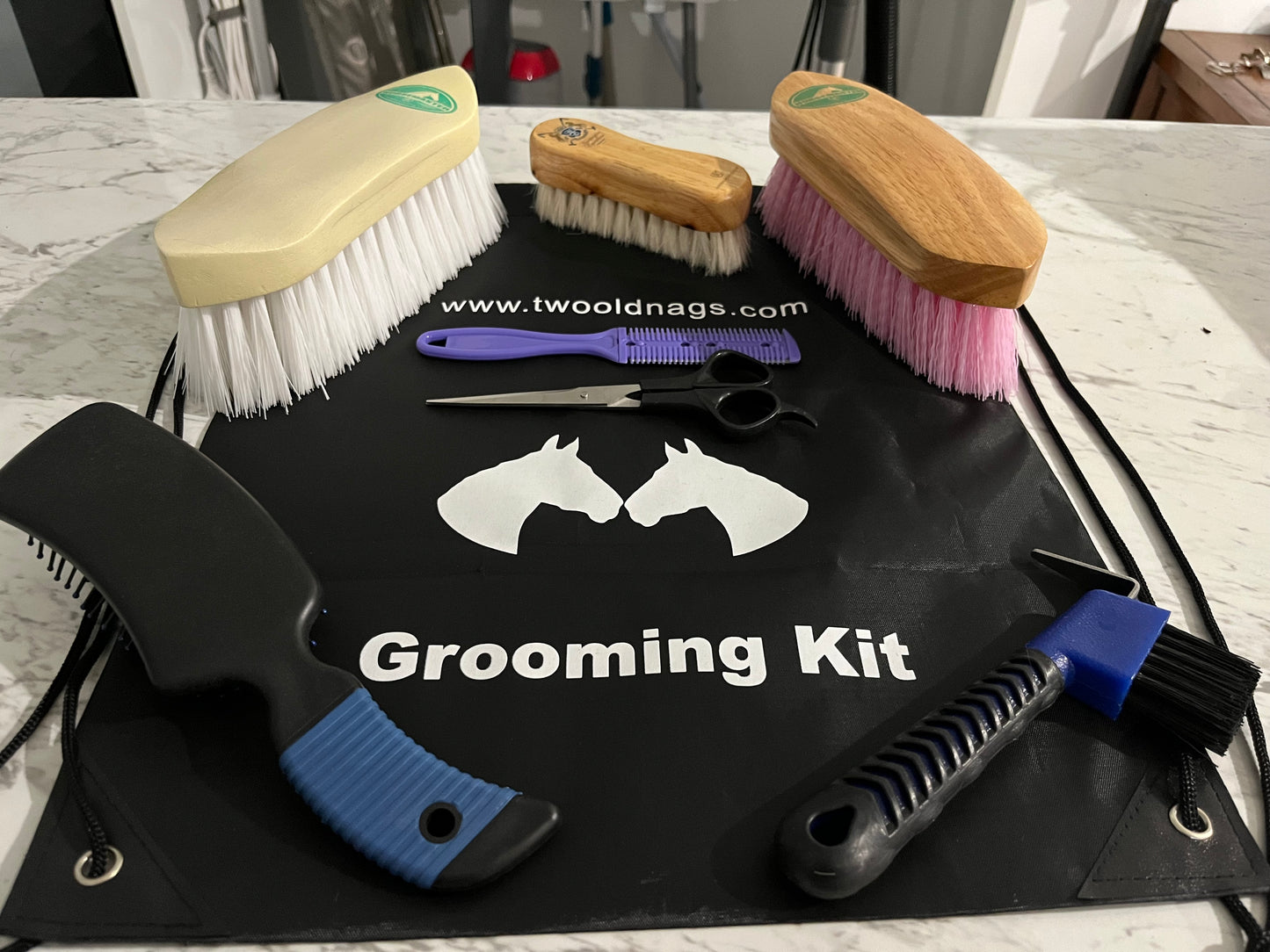 Grooming Kit