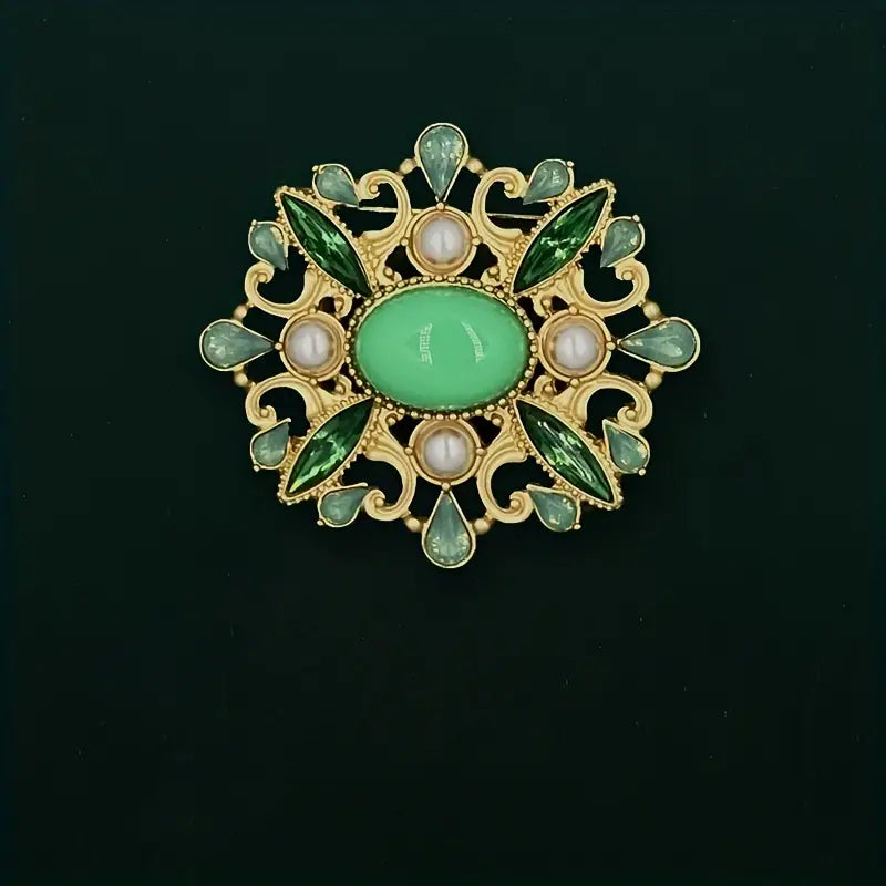 Brooch Retro Style Faux Pearls Green Stone