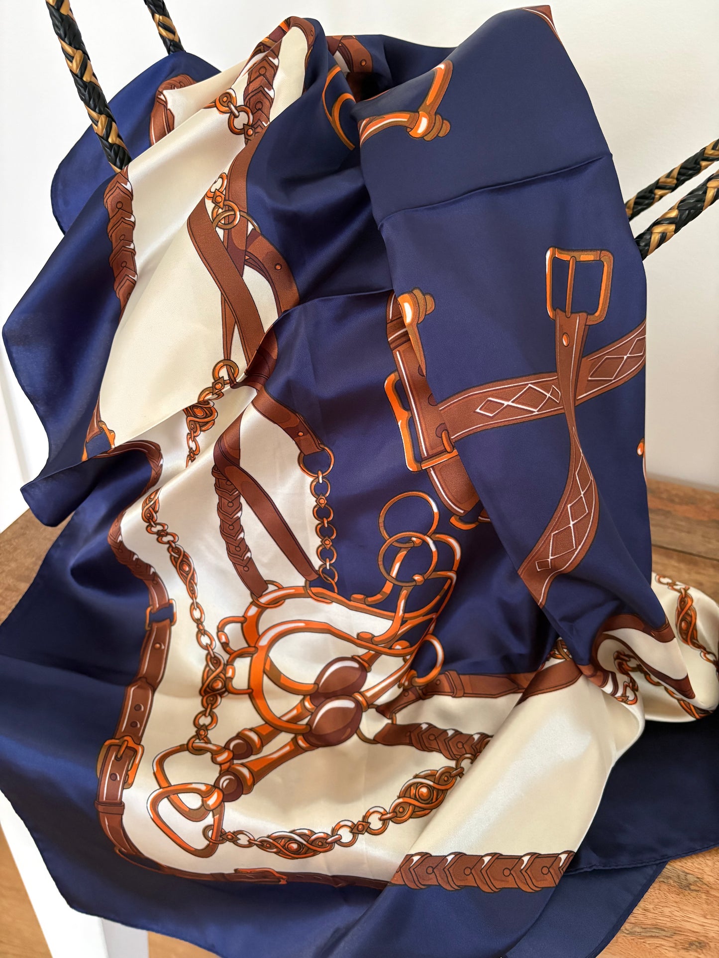 Scarf - 90 x 90 cm